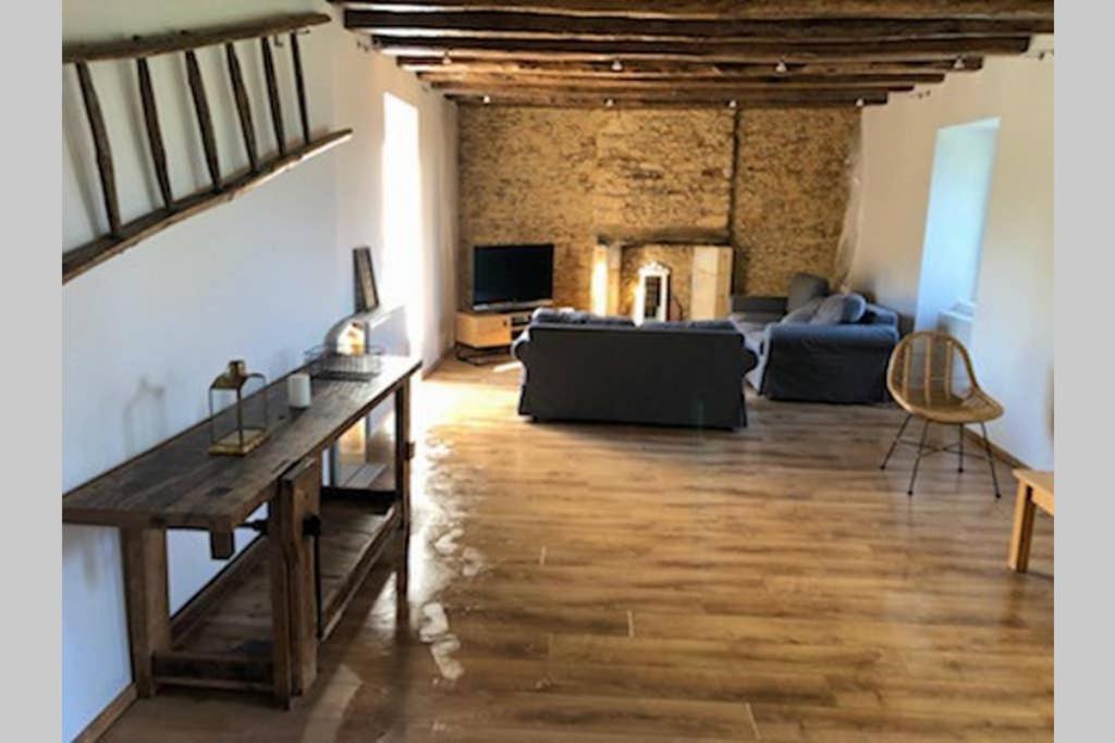 Chez Renou Et Prosperou Maison Typique Du Sarladait Saint-Genies Eksteriør billede