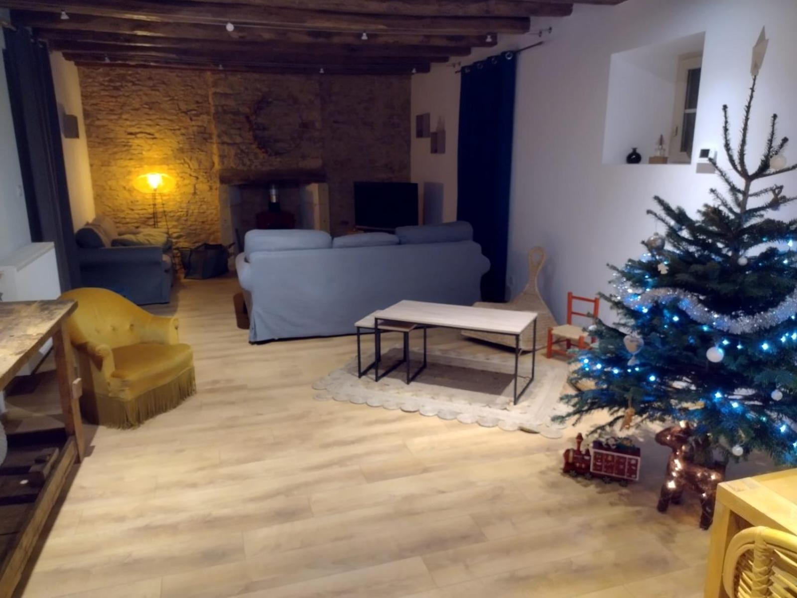 Chez Renou Et Prosperou Maison Typique Du Sarladait Saint-Genies Eksteriør billede